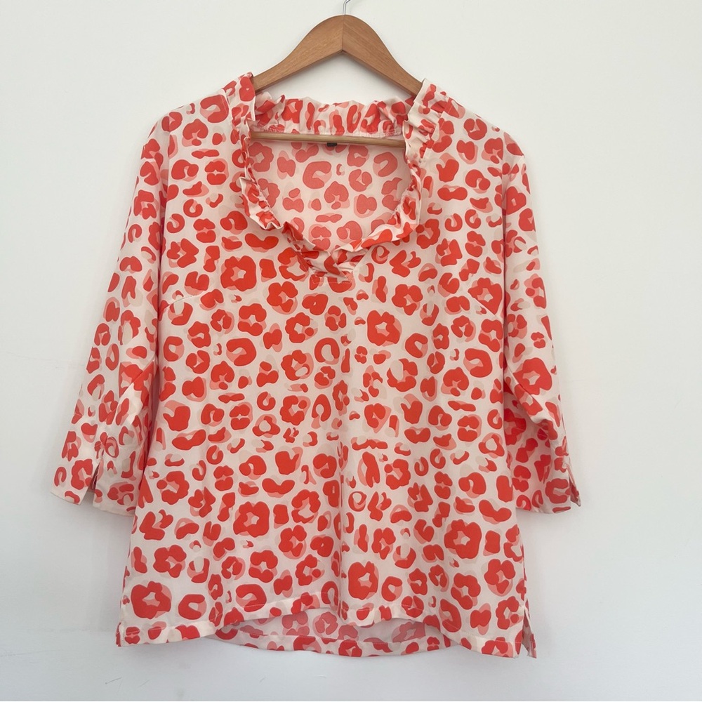 Michelle McDowell Animal Print Red Pink Women's Top Blouse Sz Large Frilly Neck